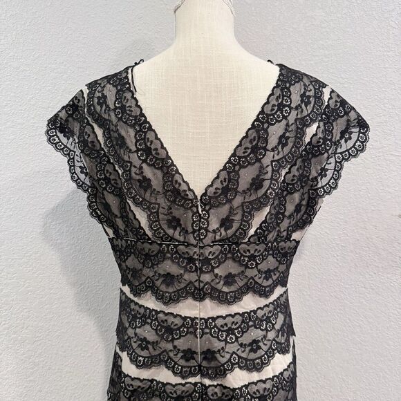 Adrianna Papell Black Tiered Layered Sheath Dress Lace Overlay Cocktail Size 14 - Picture 6 of 12